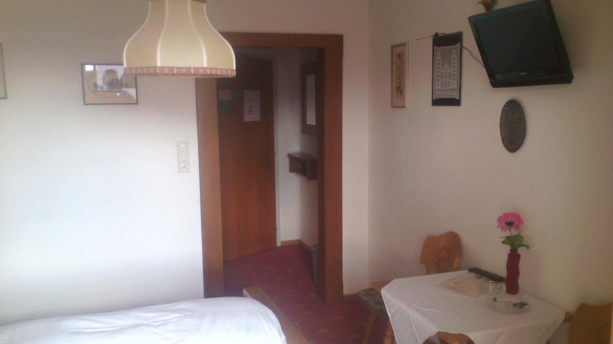 Krinserhof Easy-Rooms Seefeld in Tirol Exterior foto